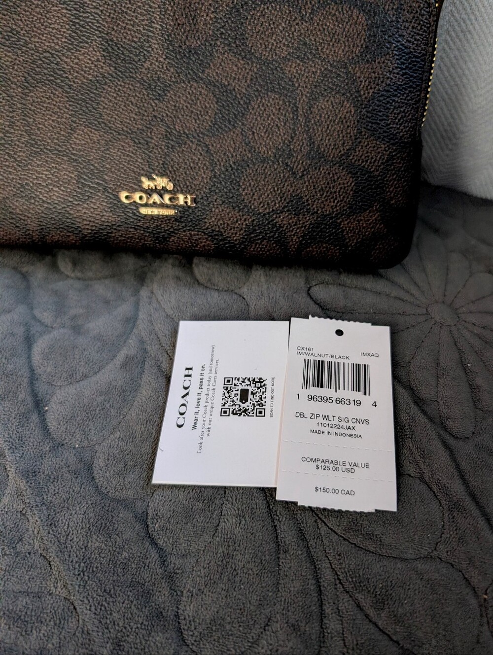 Coach Double Zip Signature Wallet in Walnut, Black  & Gold New - Picture 2 of 5
